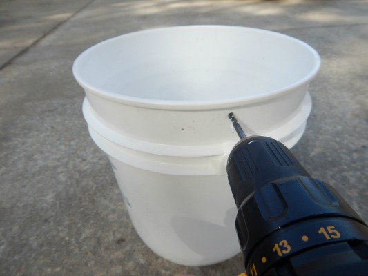 Homemade Mouse Trap Humane Bucket Trap