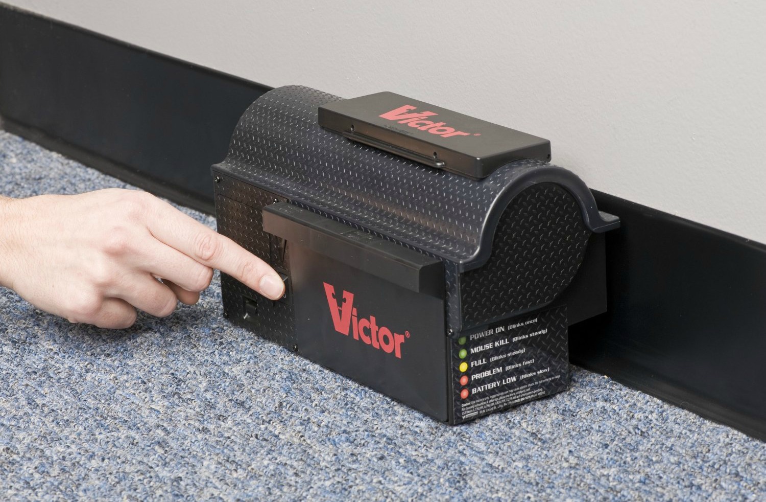 Victor Electronic Mouse Trap -No Touch/No See Disposal- Kills up